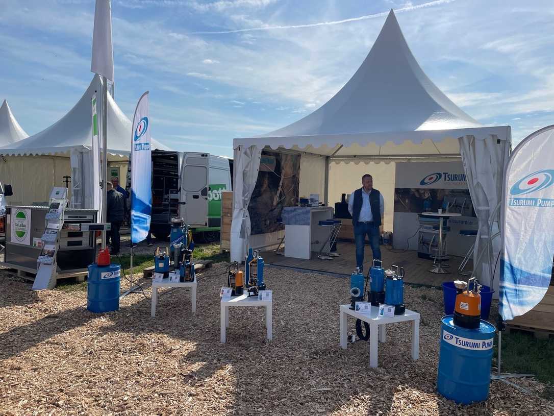 Flachsaugende Tauchpumpe im Mini-Format von Tsurumi auf der Tiefbau Live Flachsaugende Tauchpumpe im Mini-Format von Tsurumi auf der Tiefbau Live