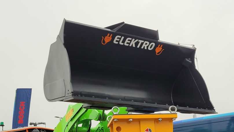 Auch auf der NordBau 2025 durfte das Trendthema Elektro nicht fehlen: Viele Aussteller zeigten, wie konkurrenzfähig und teils sogar überlegen die neue Technik inzwischen ist. | Foto: B_I MEDIEN/Brinkmeier Auch auf der NordBau 2025 durfte das Trendthema Elektro nicht fehlen: Viele Aussteller zeigten, wie konkurrenzfähig und teils sogar überlegen die neue Technik inzwischen ist. | Foto: B_I MEDIEN/Brinkmeier