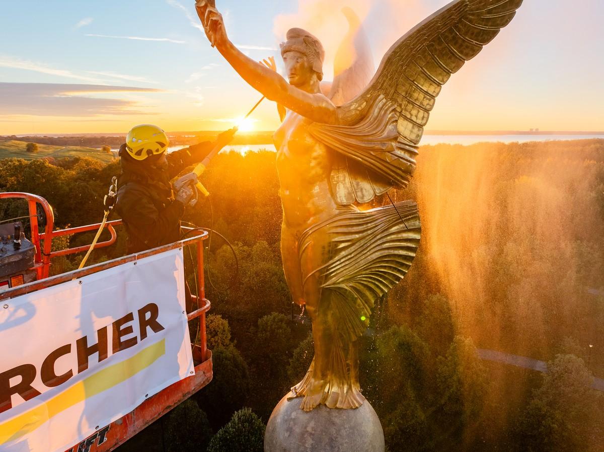 Das Bronx Victory Memorial in New York ist eine Hommage an die 947 Soldaten aus der Bronx, die im Ersten Weltkrieg ihr Leben ließen. | Foto: Kärcher Das Bronx Victory Memorial in New York ist eine Hommage an die 947 Soldaten aus der Bronx, die im Ersten Weltkrieg ihr Leben ließen. | Foto: Kärcher