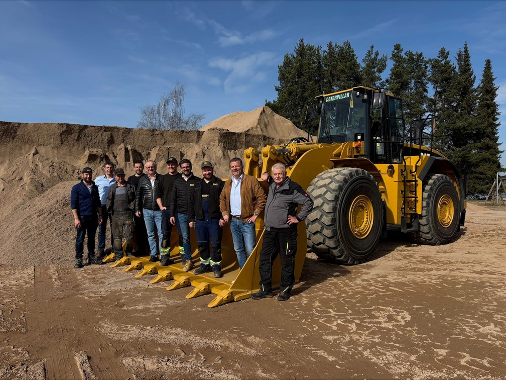 Wie ein altersschwacher Radlader von Caterpillar noch vor dem Aus gerettet wurde