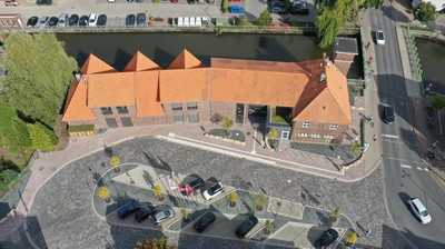 Urgeschichtliches Zentrum Wildeshausen: Pflasterflächen für Besucher und Busse