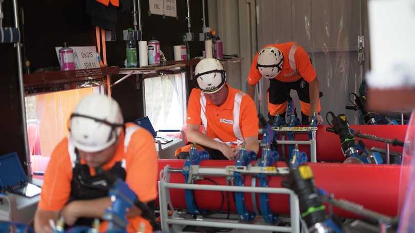 Einen großen Teil der Auftragsarbeiten bilden für das Team Wähler die Container-Schweißarbeiten. | Foto: Seier Gruppe