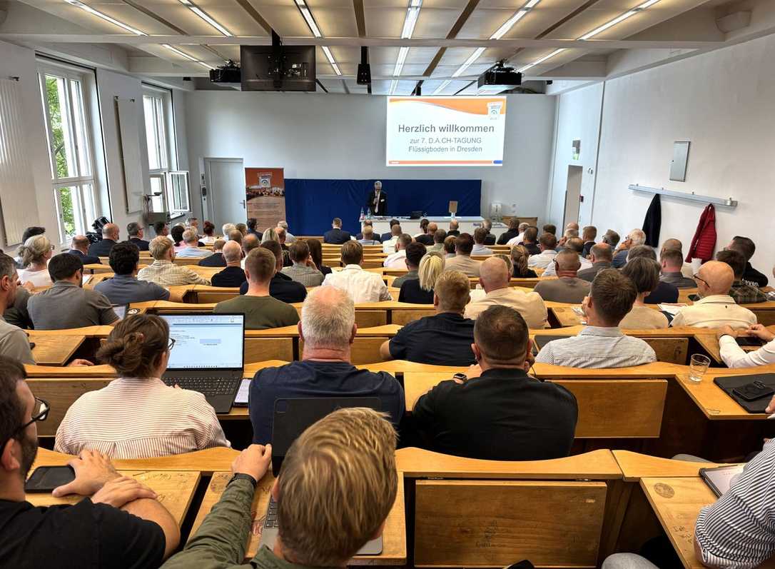 KI-Flüssigboden-Rezeptur & Forschung: Highlights der 7. D.A.CH-Tagung