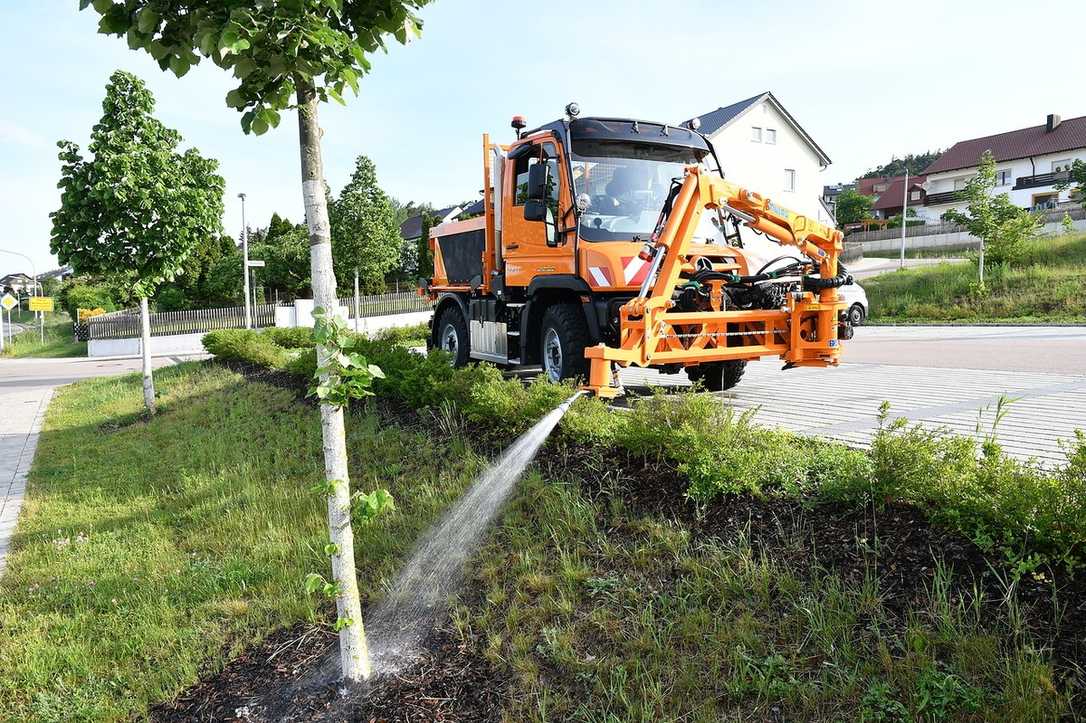 Daimler Truck bietet mit Unimog Rent den Allrounder kommunalen betrieben zur Miete an Daimler Truck bietet mit Unimog Rent den Allrounder kommunalen betrieben zur Miete an