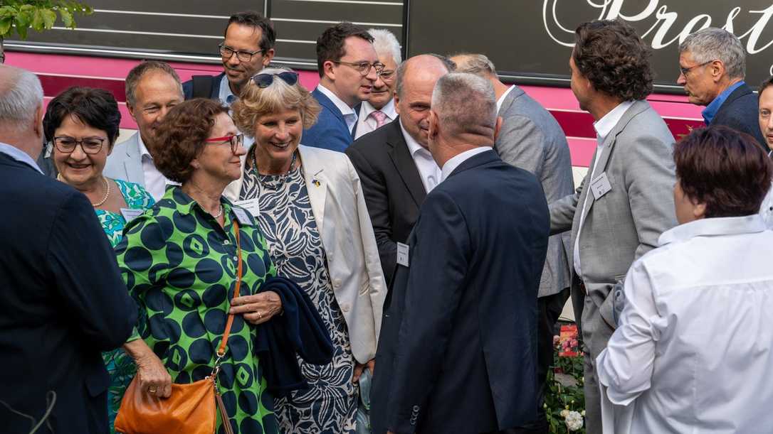 Auftragslage und Kosten beschäftigen Gartenbau Auftragslage und Kosten beschäftigen Gartenbau