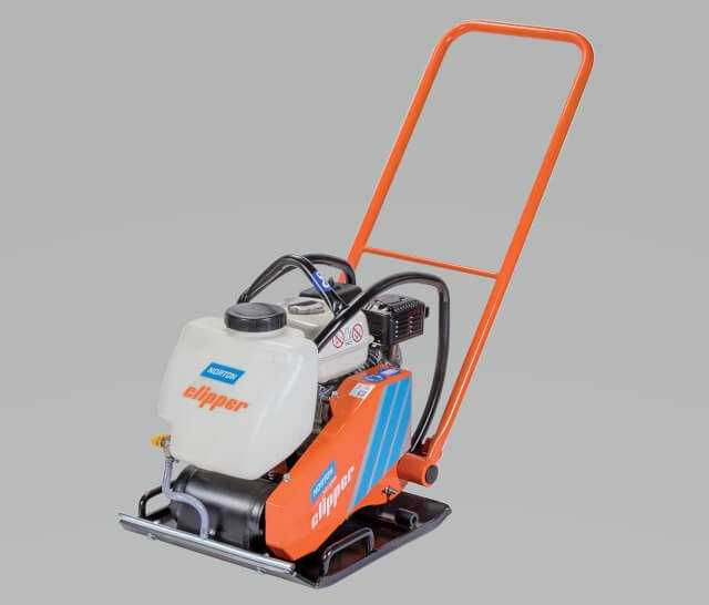 Norton Clipper CFP 13 W und CFP 16 W (hier im Bild) jeweils mit 9-Liter Wassertank. Norton Clipper CFP 13 W und CFP 16 W (hier im Bild) jeweils mit 9-Liter Wassertank.