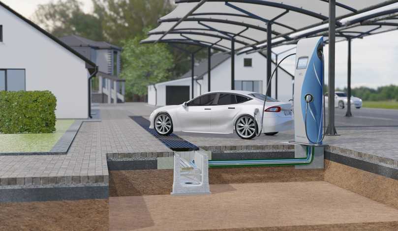 Der ganzheitliche Systemanbieter für nachhaltiges Regenwasser-Management bietet mit Bircocanal aus belastungsstabilem C 40/50-Beton nicht nur einen sicheren Raum für die Versorgungsleitungen von Elektroladesäulen. Auch der Zukunftsmarkt Wasserstofftankstellen profitiert von der zuverlässigen und oberflächennahen Lösung. | Foto: Birco Der ganzheitliche Systemanbieter für nachhaltiges Regenwasser-Management bietet mit Bircocanal aus belastungsstabilem C 40/50-Beton nicht nur einen sicheren Raum für die Versorgungsleitungen von Elektroladesäulen. Auch der Zukunftsmarkt Wasserstofftankstellen profitiert von der zuverlässigen und oberflächennahen Lösung. | Foto: Birco
