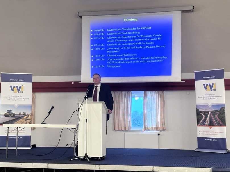 Moderiert wurde die Veranstaltung von Vorstandsmitglied Peter Bender. | Foto: B_I MEDIEN/MJ Moderiert wurde die Veranstaltung von Vorstandsmitglied Peter Bender. | Foto: B_I MEDIEN/MJ