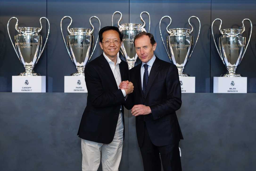 Real Madrid nutzt Kress-Mähroboter