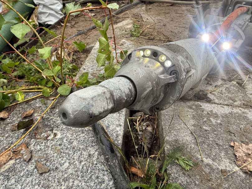 Driveplus-Höchstdruckroboter im Einsatz zur Betonentfernung | Foto: Jetting