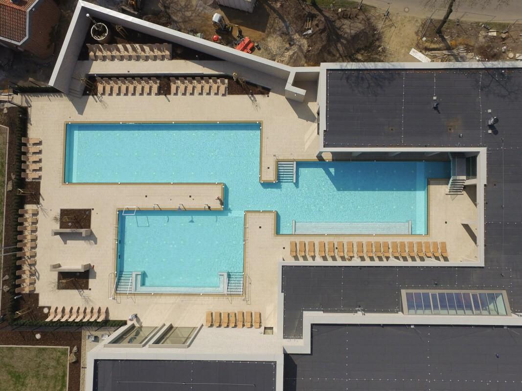 Das neu gestaltete Solebad Werne aus der Luft betrachtet.