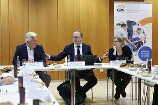 Energiewende droht an fehlender Umsetzung zu scheitern