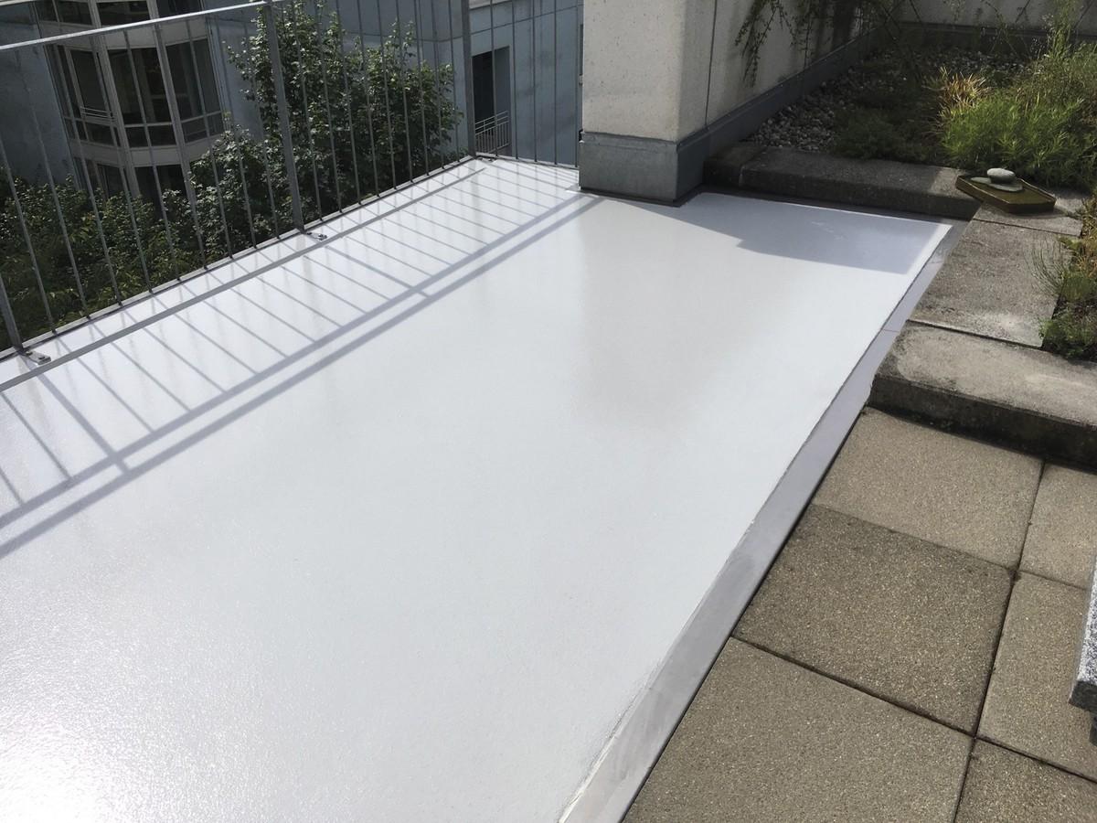 Zu sehen auf der Dach+Holz: Hochleistungsabdichtung „Silikal Roof“ mit ETA-Zertifikat | Foto: Silikal Zu sehen auf der Dach+Holz: Hochleistungsabdichtung „Silikal Roof“ mit ETA-Zertifikat | Foto: Silikal