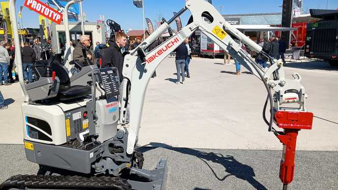 Takeuchi startet mit neuen Elektrobaggern durch