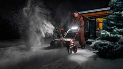 Neue Akku-Schneefräse von Einhell für Profis