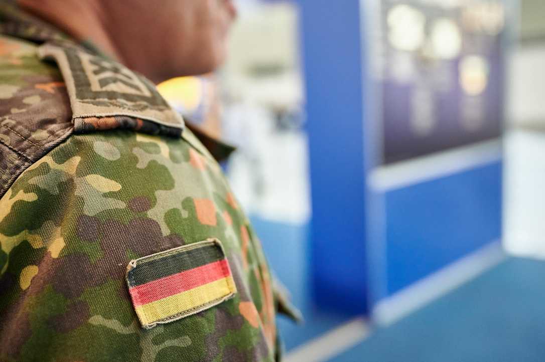 ZDB kritisiert geplante Aussetzung des Losgrundsatzes bei Bundeswehr-Infrastruktur