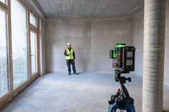 Neuer Bosch-Laser arbeitet mit drei Akku-Arten