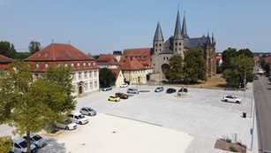 Historischen Lindenplatz mit „Cityblock“ für die Zukunft fit gemacht