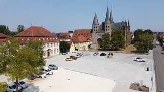 Historischen Lindenplatz mit „Cityblock“ für die Zukunft fit gemacht