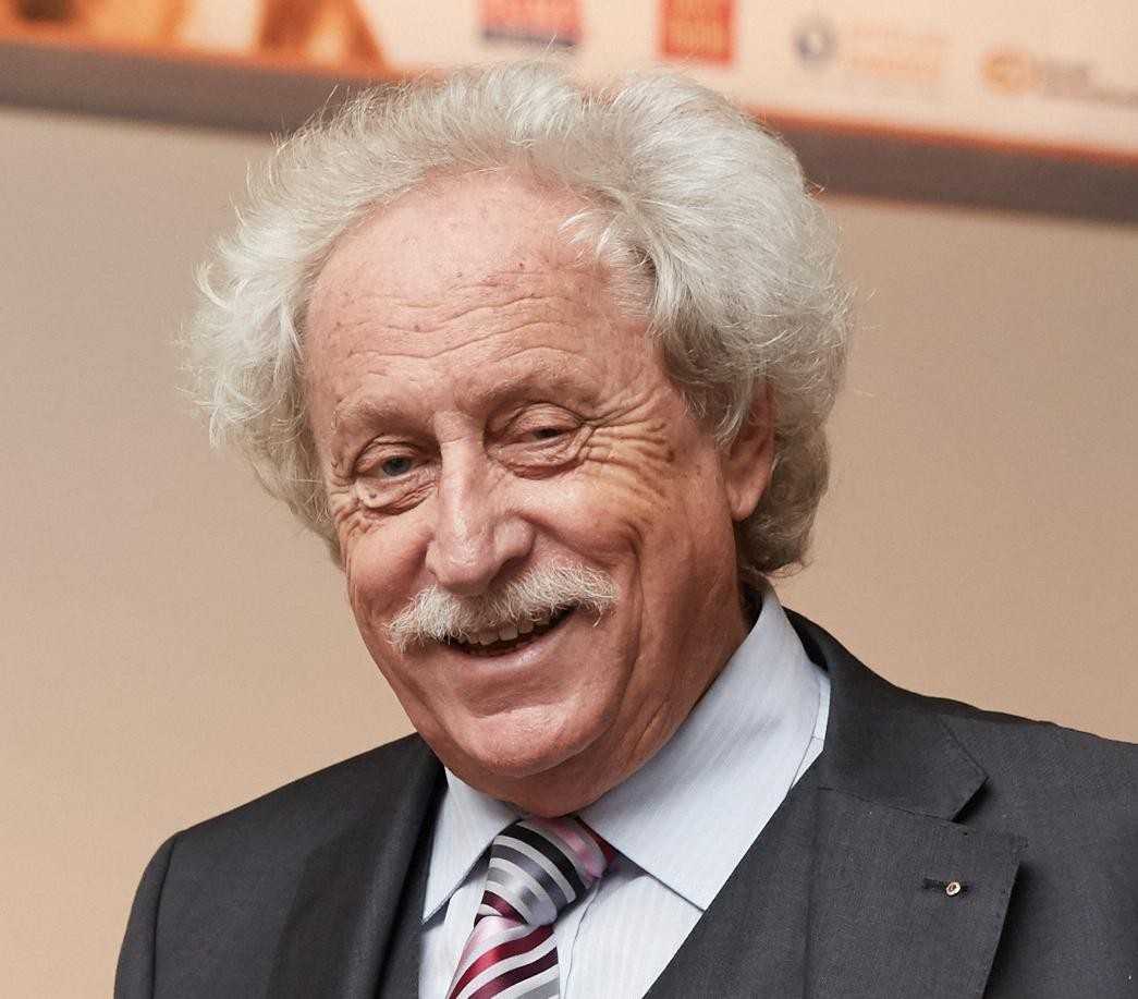 Nachruf: Dr. Klaus Ritter Nachruf: Dr. Klaus Ritter