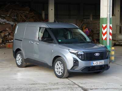 Ford Transit Courier: Aus einer Hand