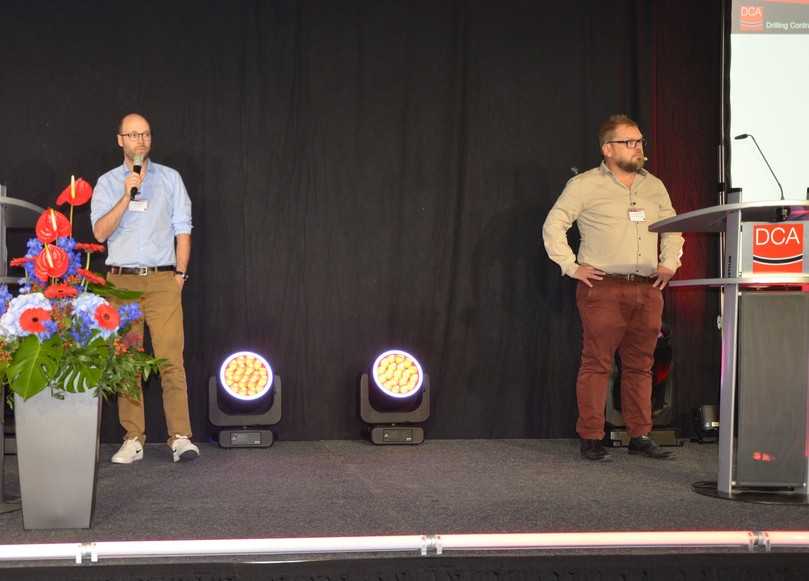 Nicolas Blanc und François Gandard berichteten über anspruchsvolle Bohrungen in Küstennähe. | Foto: B_I/Valdix Nicolas Blanc und François Gandard berichteten über anspruchsvolle Bohrungen in Küstennähe. | Foto: B_I/Valdix