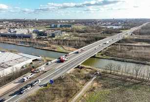 Bauwirtschaft kritisiert "Verschiebebahnhof"