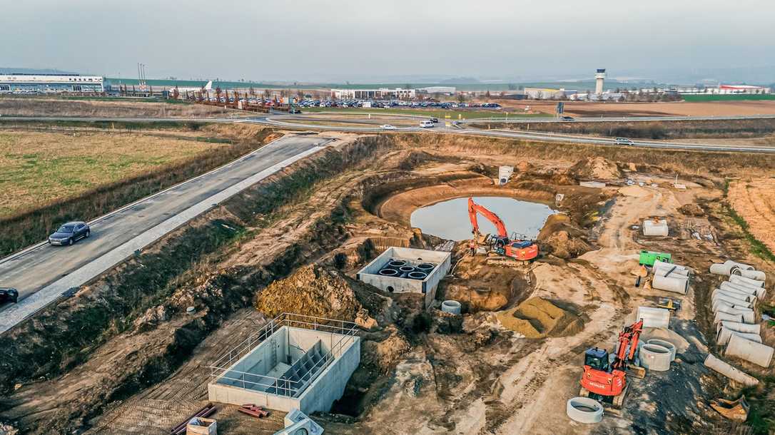 Gewerbepark Kassel Airport erhält Regenwasserbehandlungsanlage Gewerbepark Kassel Airport erhält Regenwasserbehandlungsanlage