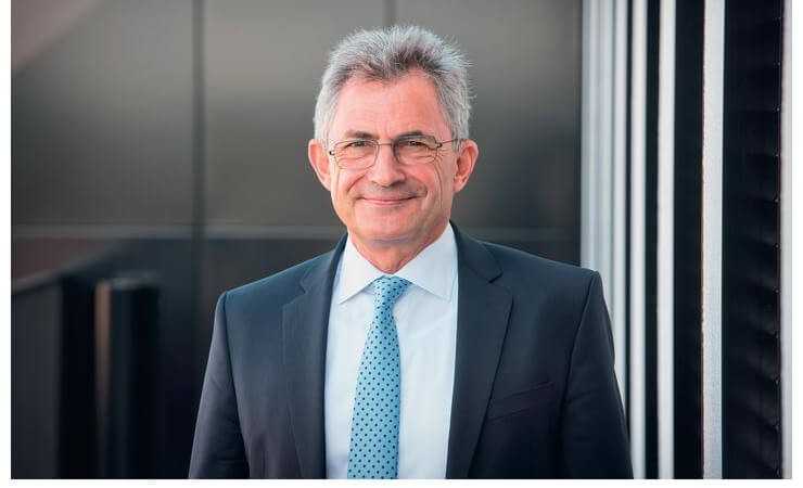 Peter Hübner im Interview: Bauen in Corona-Zeiten Peter Hübner im Interview: Bauen in Corona-Zeiten