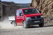 VW beginnt mit Auslieferung der neuen Transporter und Caravelle
