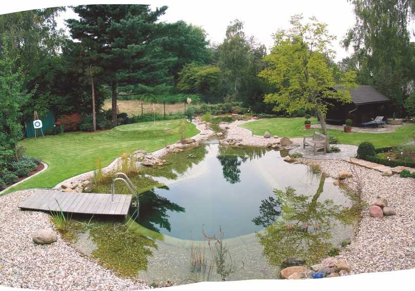 Inspirierende und motivierende Gedanken für das Bad im Freien im gesammelten Regenwasser. | Foto: Oase Inspirierende und motivierende Gedanken für das Bad im Freien im gesammelten Regenwasser. | Foto: Oase