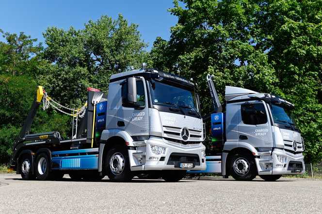 Mittelschwere Baufahrzeuge von 12 bis 28 Tonnen