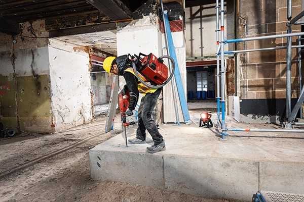 Akku-Bohrhammer mit ATC, AVR und DRS | Foto: hilti Akku-Bohrhammer mit ATC, AVR und DRS | Foto: hilti