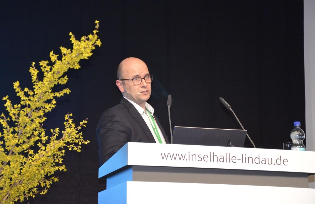 „Digitalisierung muss Mehrwerte für die Bewältigung der aktuellen Herausforderungen bieten“, so Dr. Paul Wermter. | Foto: B_I/Valdix