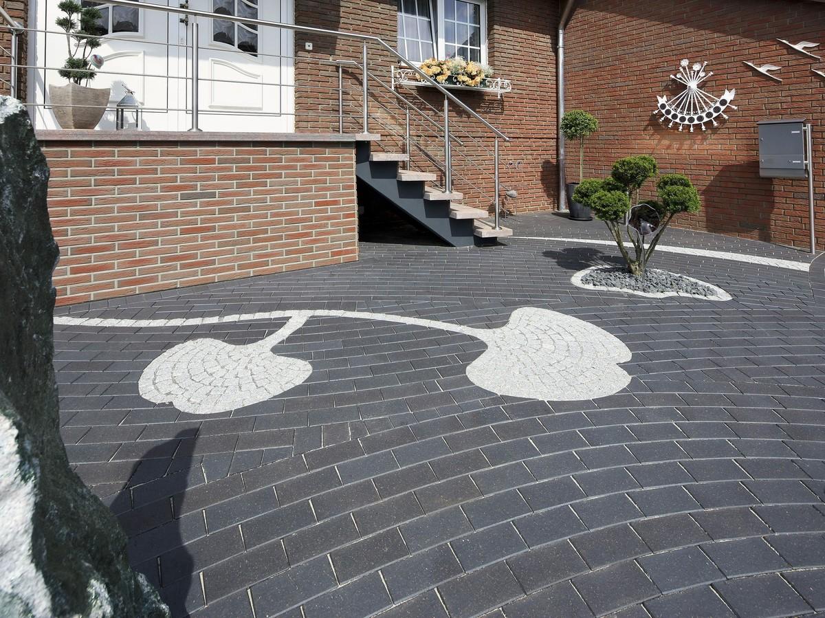 Die Robustheit, Wartungsfreundlichkeit und Farbechtheit von Pflasterklinkern gewährleisten eine extrem lange Lebensdauer. | Foto: Vandersanden
