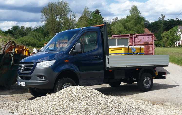 Allrad-Sprinter auf Geländetour