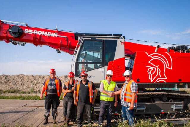 Sennebogen 653e: Schreiber übergibt Teleskopkran an die „Römer“ Sennebogen 653e: Schreiber übergibt Teleskopkran an die „Römer“