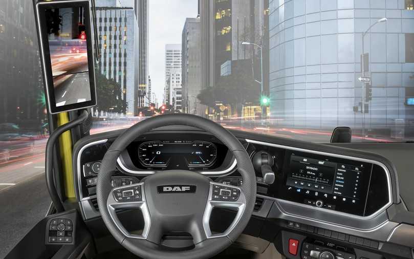 Auf Wunsch lässt sich der Fahrerplatz um ein DAF-Kameraspiegelsystem erweitern. | Foto: Loet v Eijndhoven Auf Wunsch lässt sich der Fahrerplatz um ein DAF-Kameraspiegelsystem erweitern. | Foto: Loet v Eijndhoven