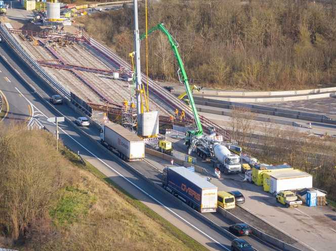 Autobahn GmbH baut erstmals mit halbem CO₂-Fußabdruck