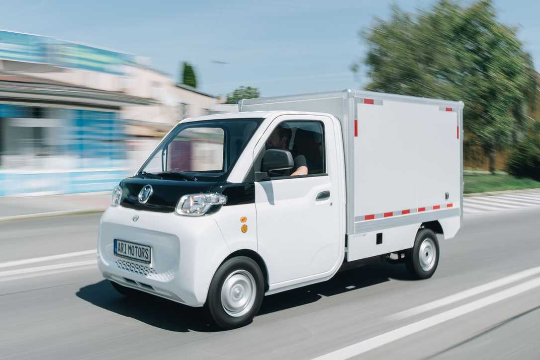 ARI 458 Pro: ARI Motors bringt größten L7e-E-Transporter auf den Markt