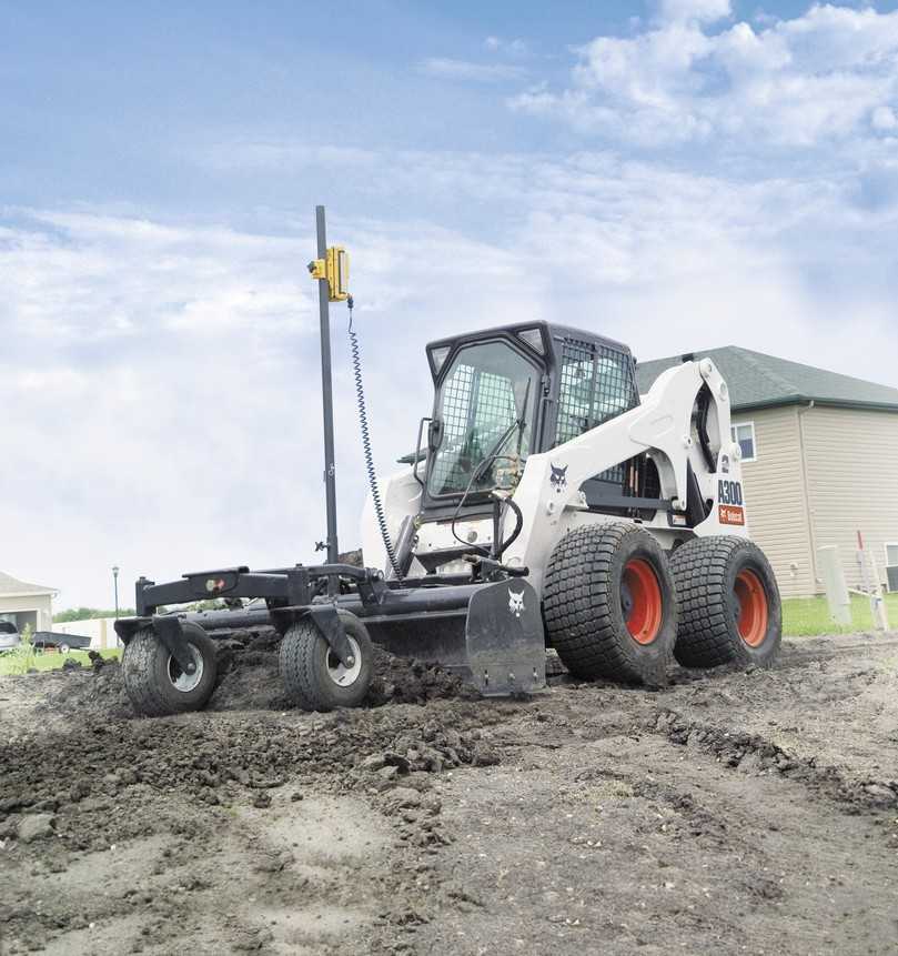 Bobcat-Planierkästen räumen und nivellieren unebene Flächen wie Wege, Einfahrten oder Gartenflächen. | Foto: Bobcat Bobcat-Planierkästen räumen und nivellieren unebene Flächen wie Wege, Einfahrten oder Gartenflächen. | Foto: Bobcat