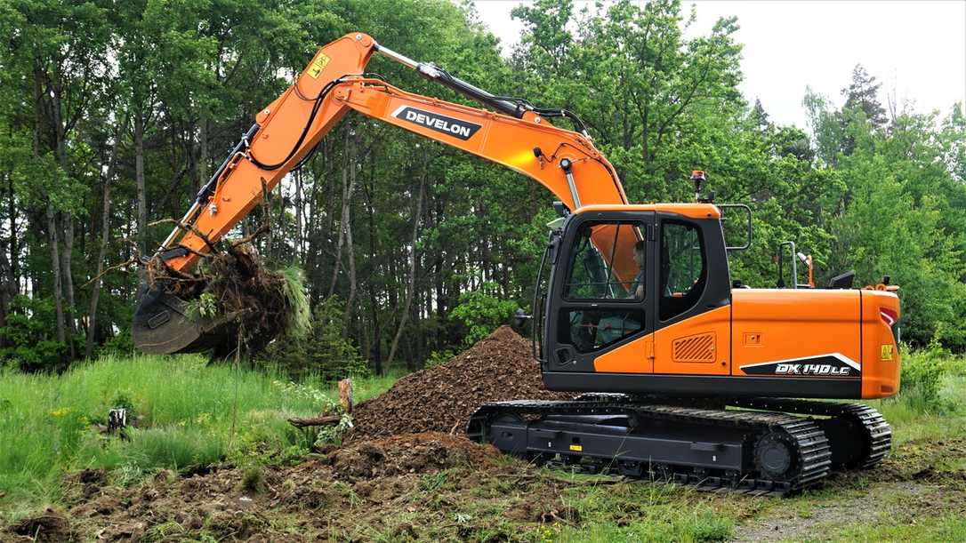 Neuer 14 Tonnen Raupenbagger von Develon mit einigen Verbesserungen Neuer 14 Tonnen Raupenbagger von Develon mit einigen Verbesserungen