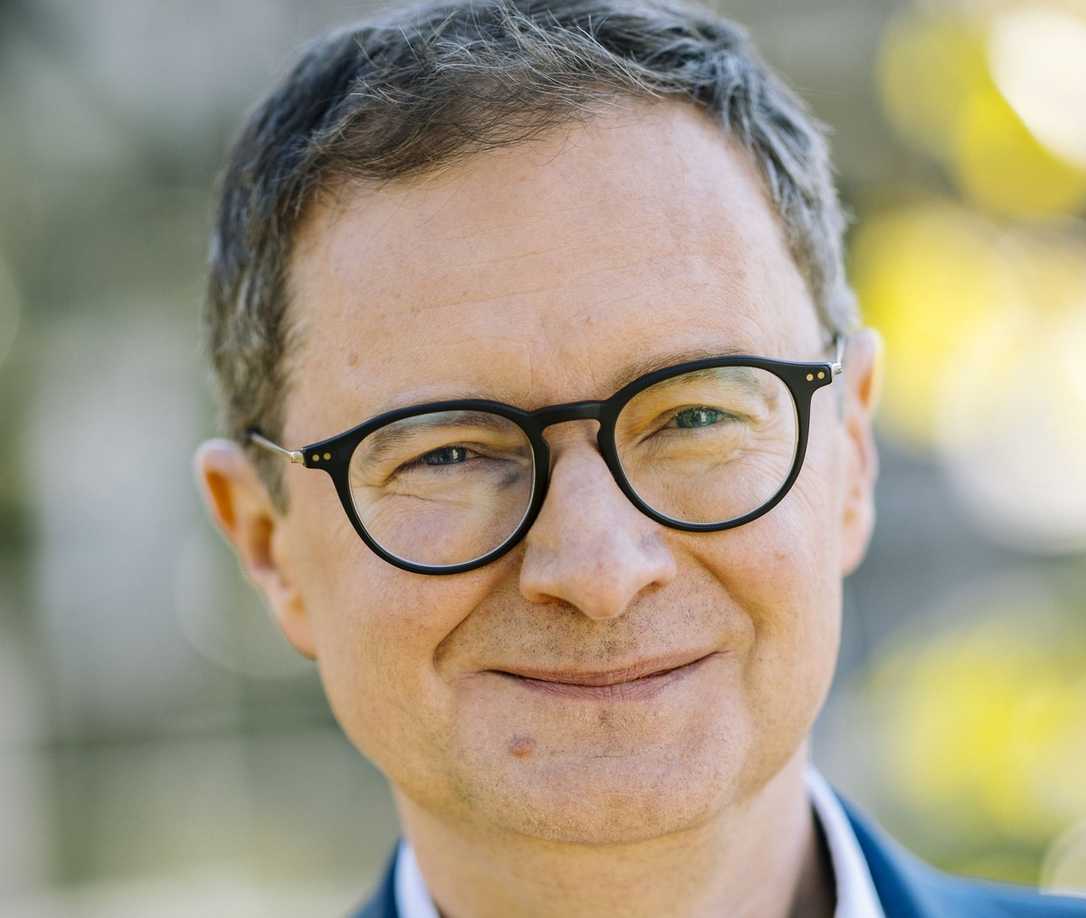 GaLaBau-Ausblick 2026: BGL-Hauptgeschäftsführer Glania über Markt, Förderung und Strategie GaLaBau-Ausblick 2026: BGL-Hauptgeschäftsführer Glania über Markt, Förderung und Strategie