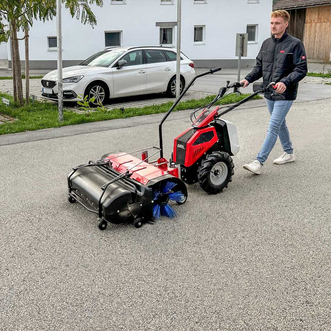 Köppl kooperiert mit Stihl: neues Elektro-Trägerfahrzeug Köppl kooperiert mit Stihl: neues Elektro-Trägerfahrzeug