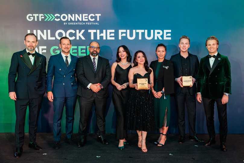 Im Rahmen des Greentech Festivals würdigen die Green Awards alljährlich die innovativsten Projekte und Köpfe. Nun wurde in Singapur im Bereich „Building“ Godelmann als Sieger ausgezeichnet. | Foto: Godelmann Im Rahmen des Greentech Festivals würdigen die Green Awards alljährlich die innovativsten Projekte und Köpfe. Nun wurde in Singapur im Bereich „Building“ Godelmann als Sieger ausgezeichnet. | Foto: Godelmann