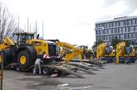 Wie Komatsu aus der Wirtschaftskrise steuert