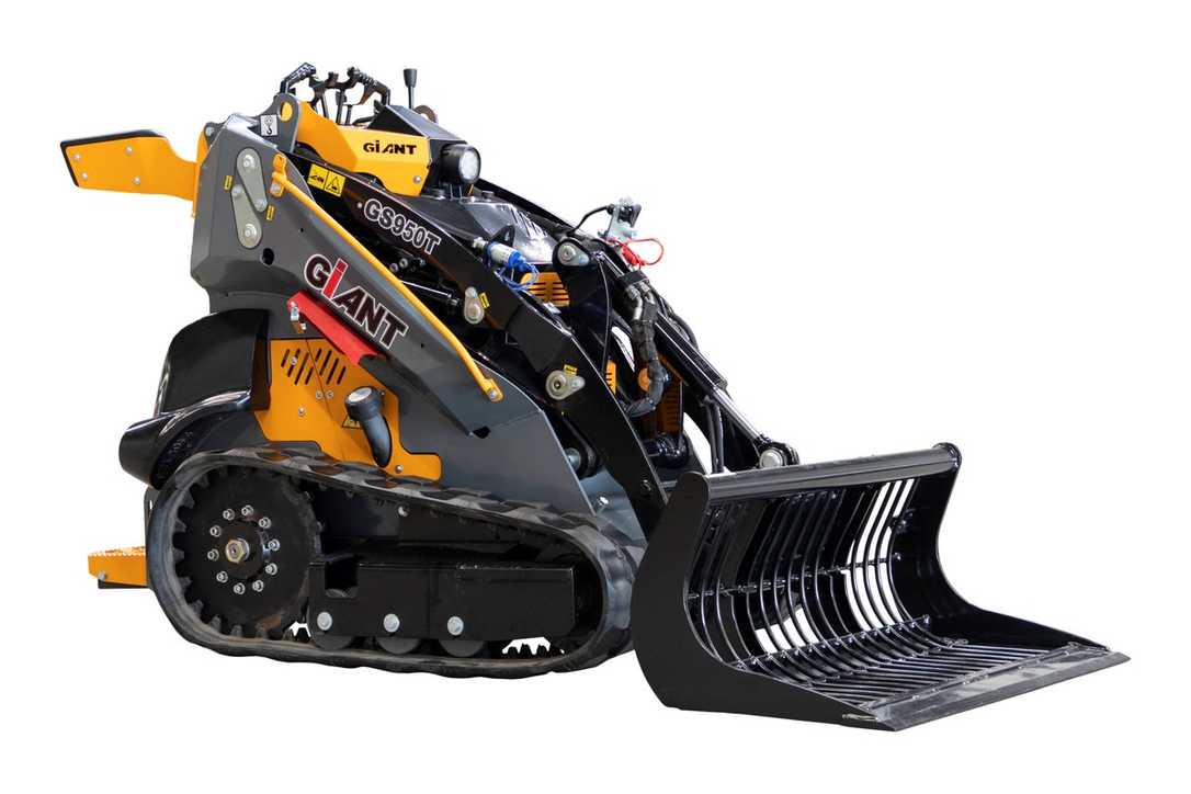 Agritechnica 2023: Tobroco-Giant mit E-Modelle, Neuheiten und Sondermodelle. Agritechnica 2023: Tobroco-Giant mit E-Modelle, Neuheiten und Sondermodelle.