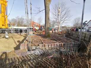 Umzug einer 100-jährigen Eiche in Fürstenfeldbruck