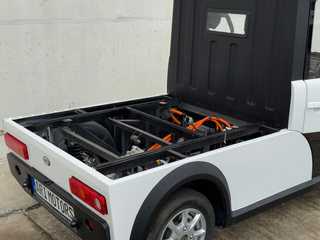 Ari Motors bietet Elektro-Modelle ohne Aufbau an