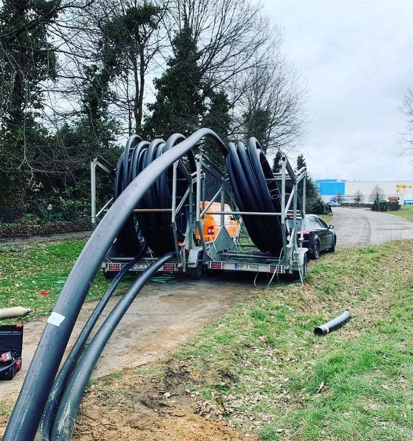 Einzug von Rohren (1x DA 160, 2x DA 110) | Foto: Eggert GmbH Einzug von Rohren (1x DA 160, 2x DA 110) | Foto: Eggert GmbH